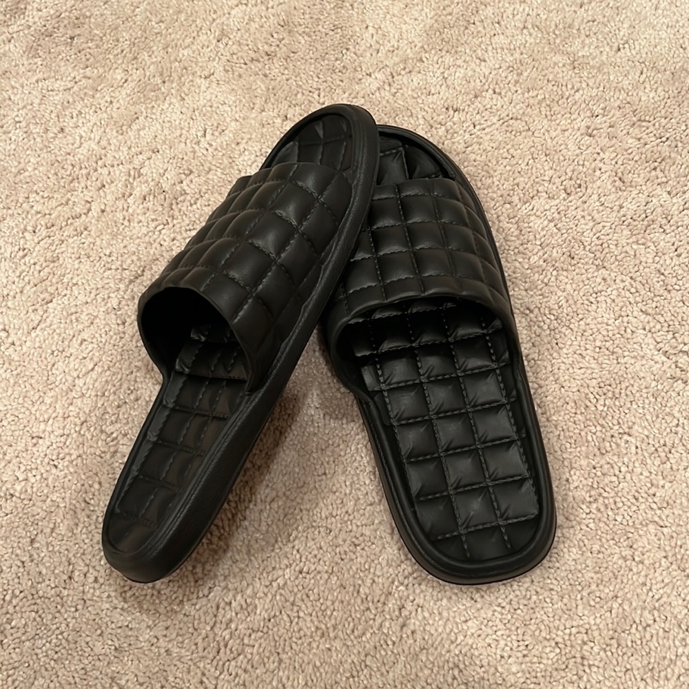 Square black slides